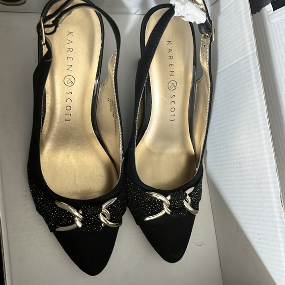Giselee Slingback Pumps -wrong box - Picture 7 of 8